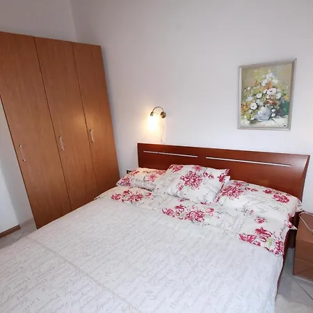 Ala Apartment
